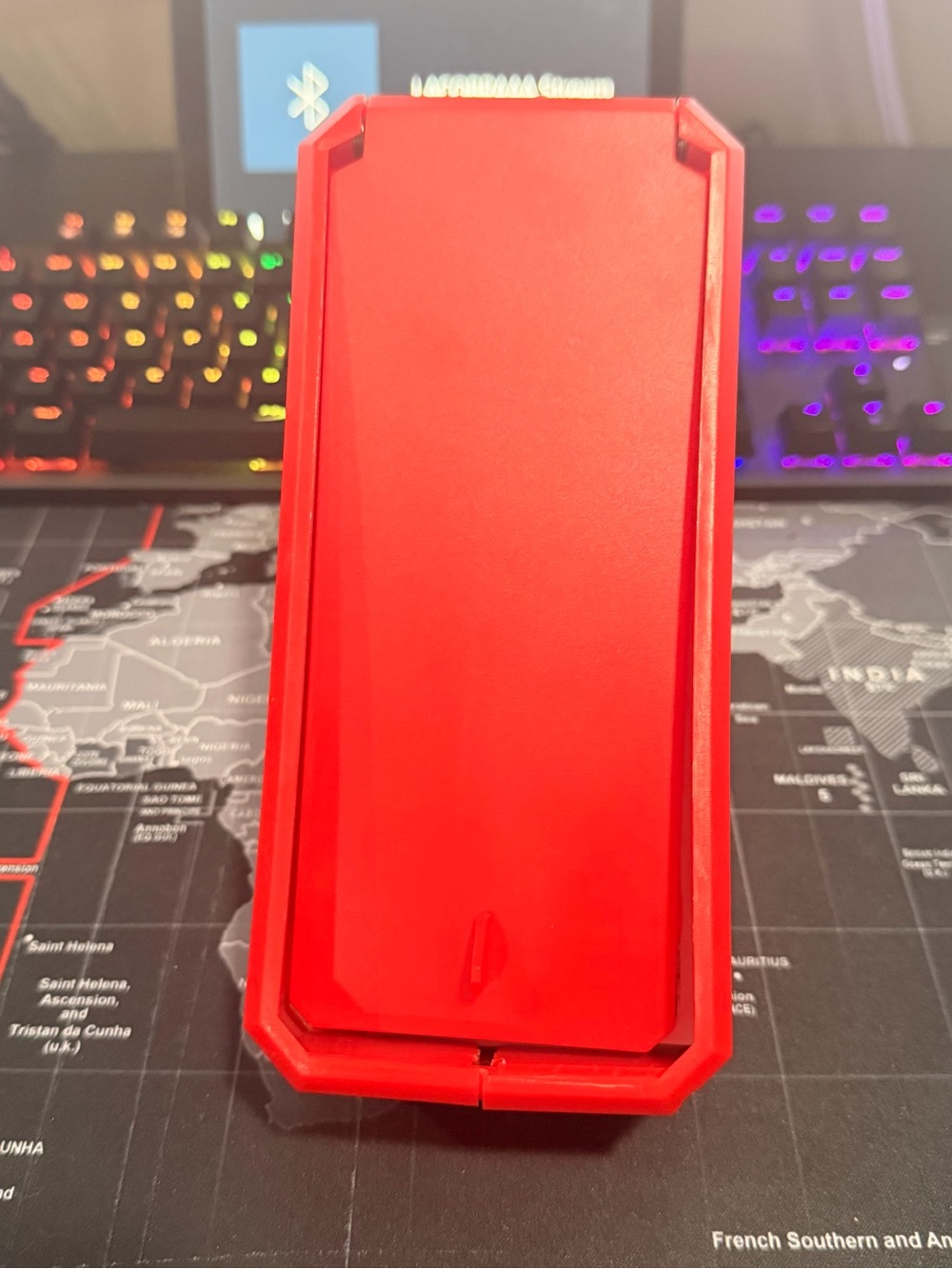 Red - Picture 3 of 4